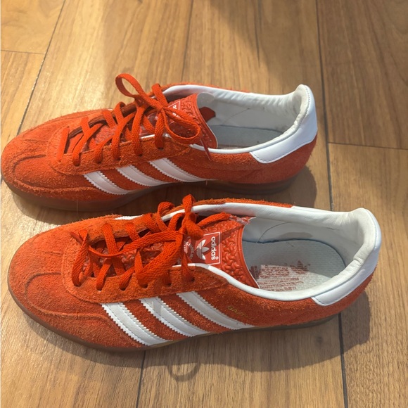 Adidas Gazelle Suede Trainers with White Stripes - Picture 2 of 5